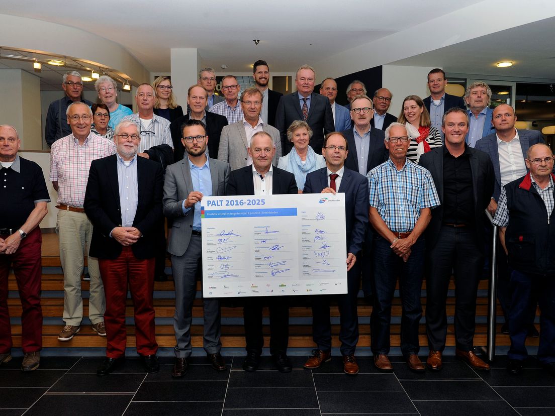 De ondertekenaars van de PALT-afspraak Drechtsteden