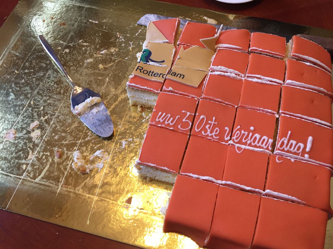 Oranjetaart voor de jarigen
