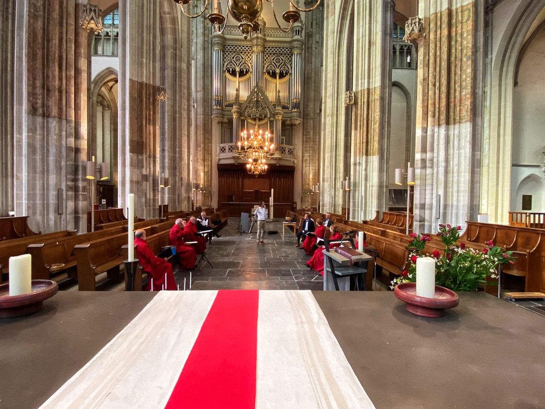 Dominees staan stil bij oorlog tijdens Pasen: 'Rituelen geven zin aan de wereld die ook nu weer op zijn kop staat'