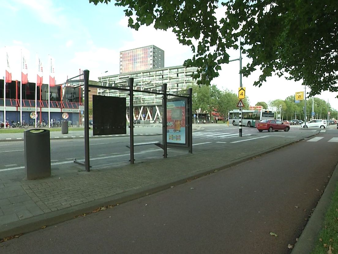 Tieners vast voor busovervallen Rotterdam