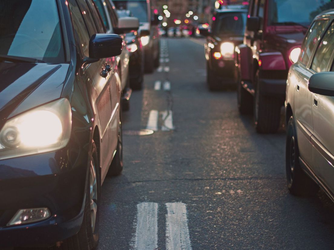 Omwonenden Lozerlaan, Raamweg en andere drukke wegen zijn geluidsoverlast door verkeer zat