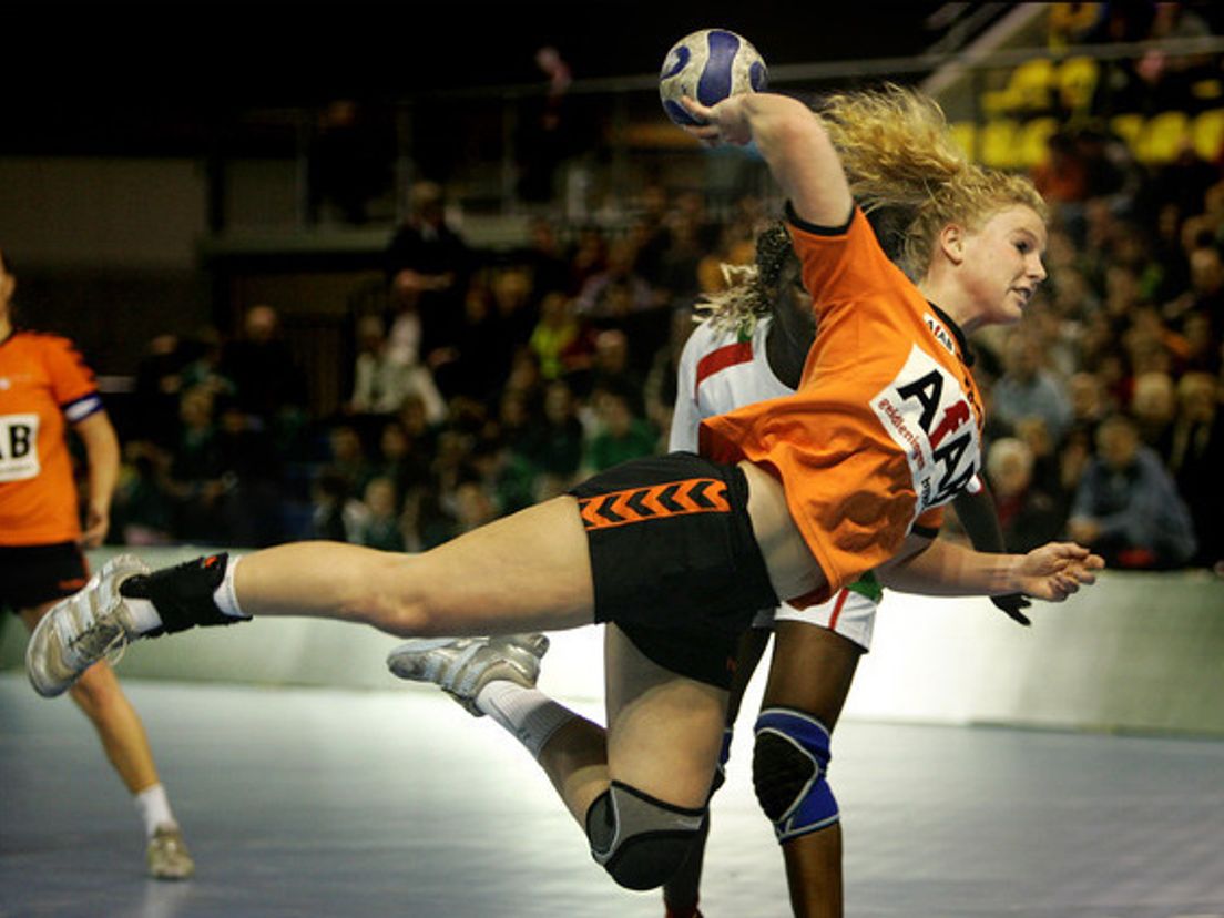 01-06 handbal.cropresize-1.1.tmp.jpg