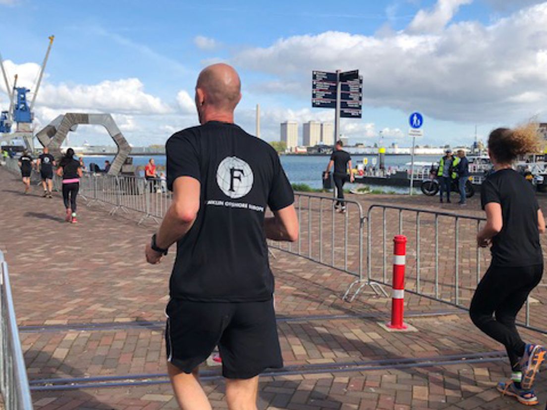 De Harbour Run 2018 door de Rotterdamse haven