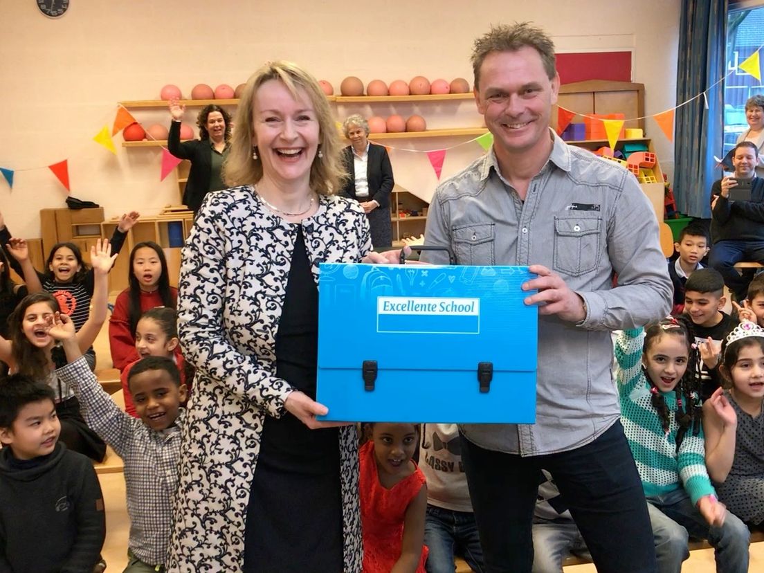 Het Expertise Centrum Anderstaligen in nu een excellente school.
(Rechten: Steven Stegen / RTV Drenthe)