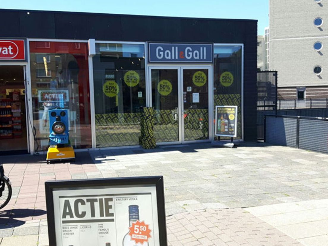 De slijterij die werd overvallen in Spijkenisse