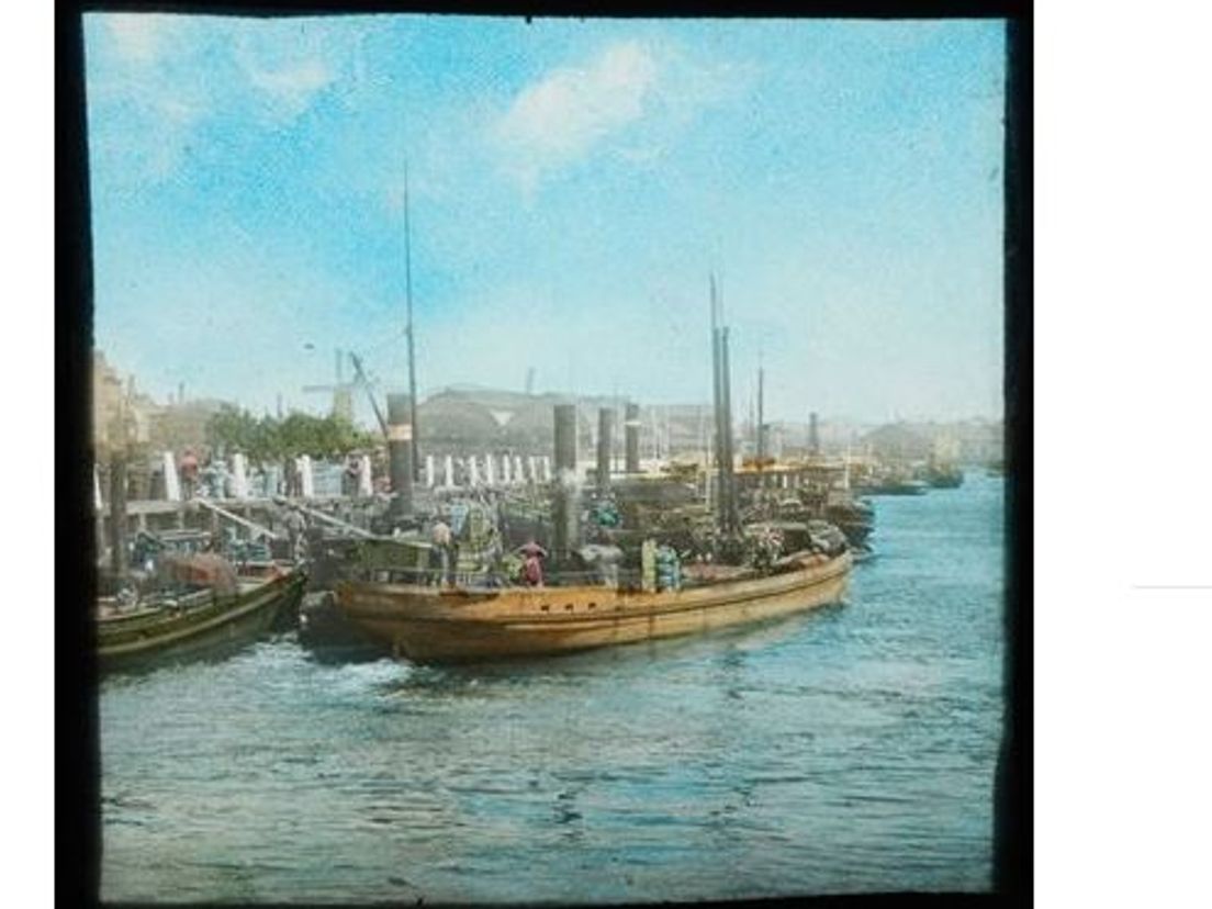 Het Maasstation aan de Maas in Rotterdam