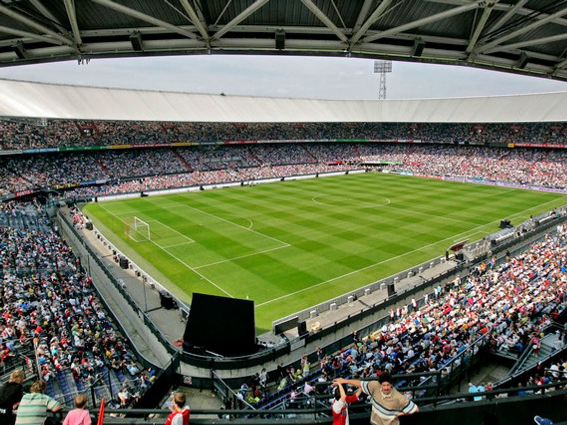 De Kuip.cropresize.1.jpg
