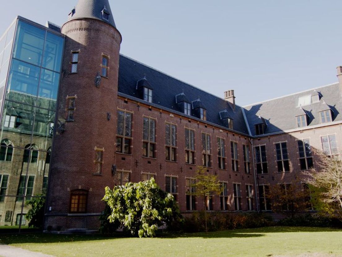 DocU: 100 jaar Agnietenstraat