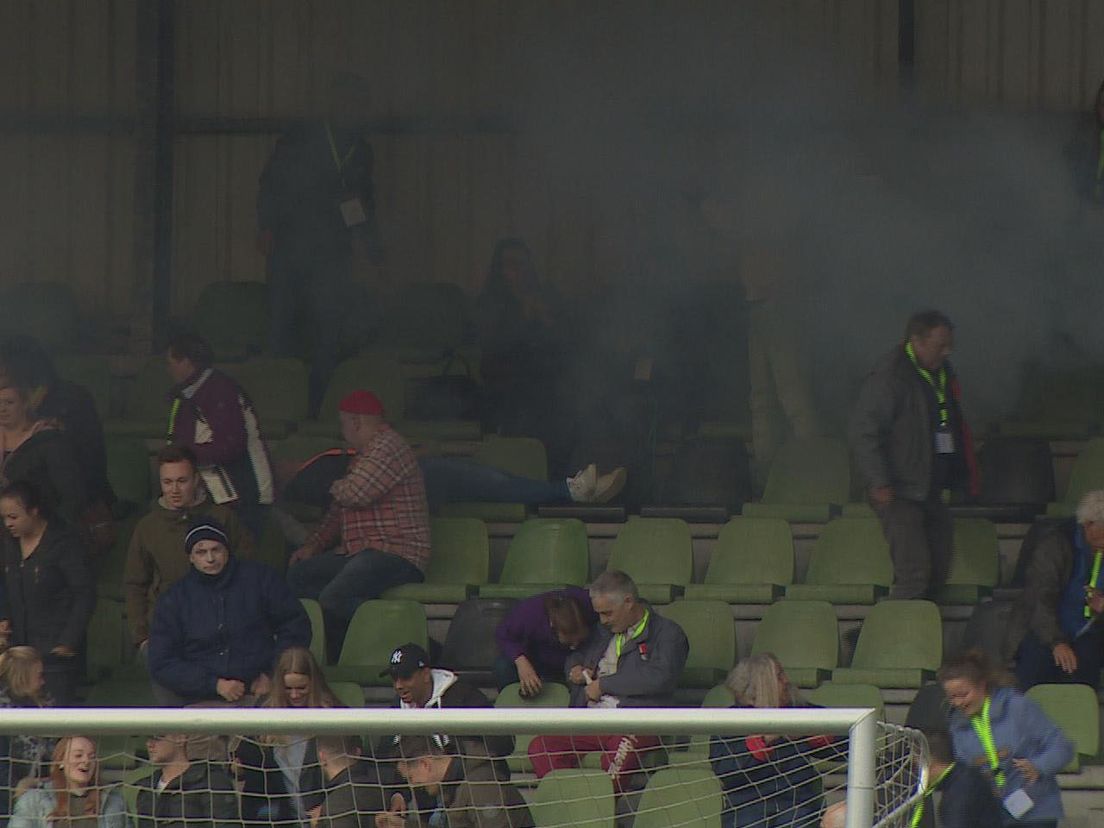 Rampenoefening in stadion FC Dordrecht