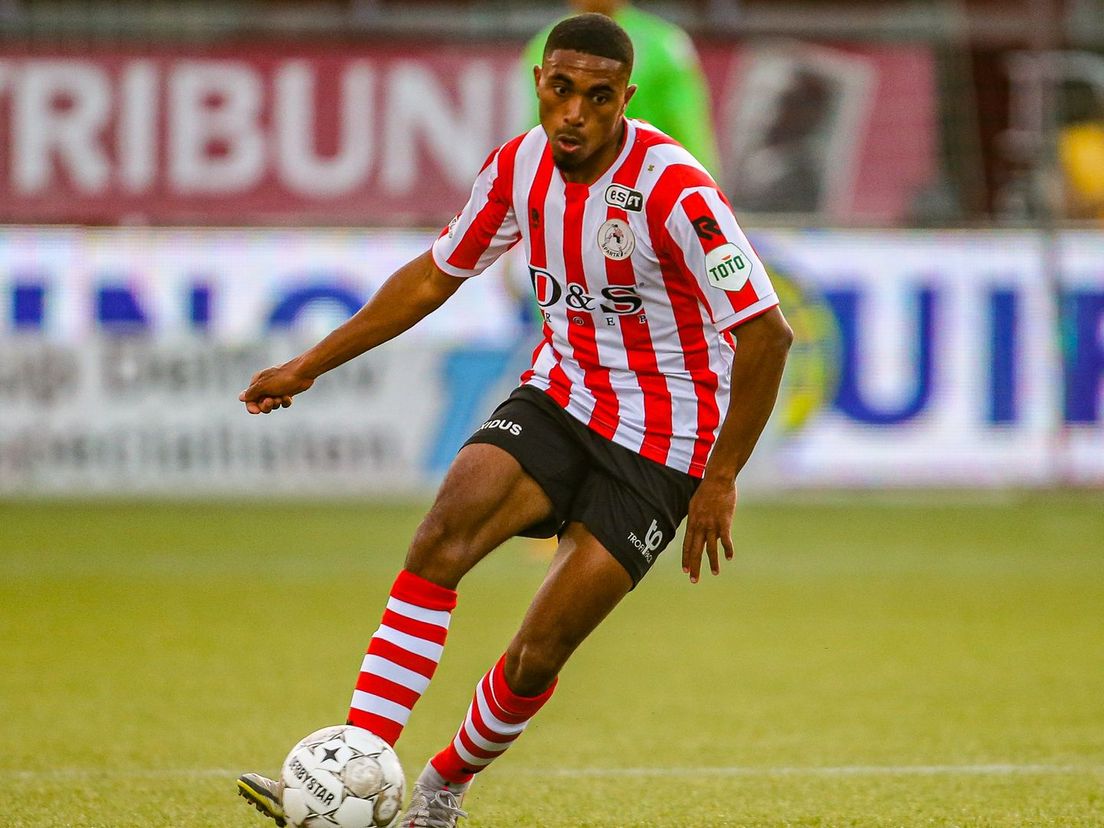Deroy Duarte in het shirt van Sparta