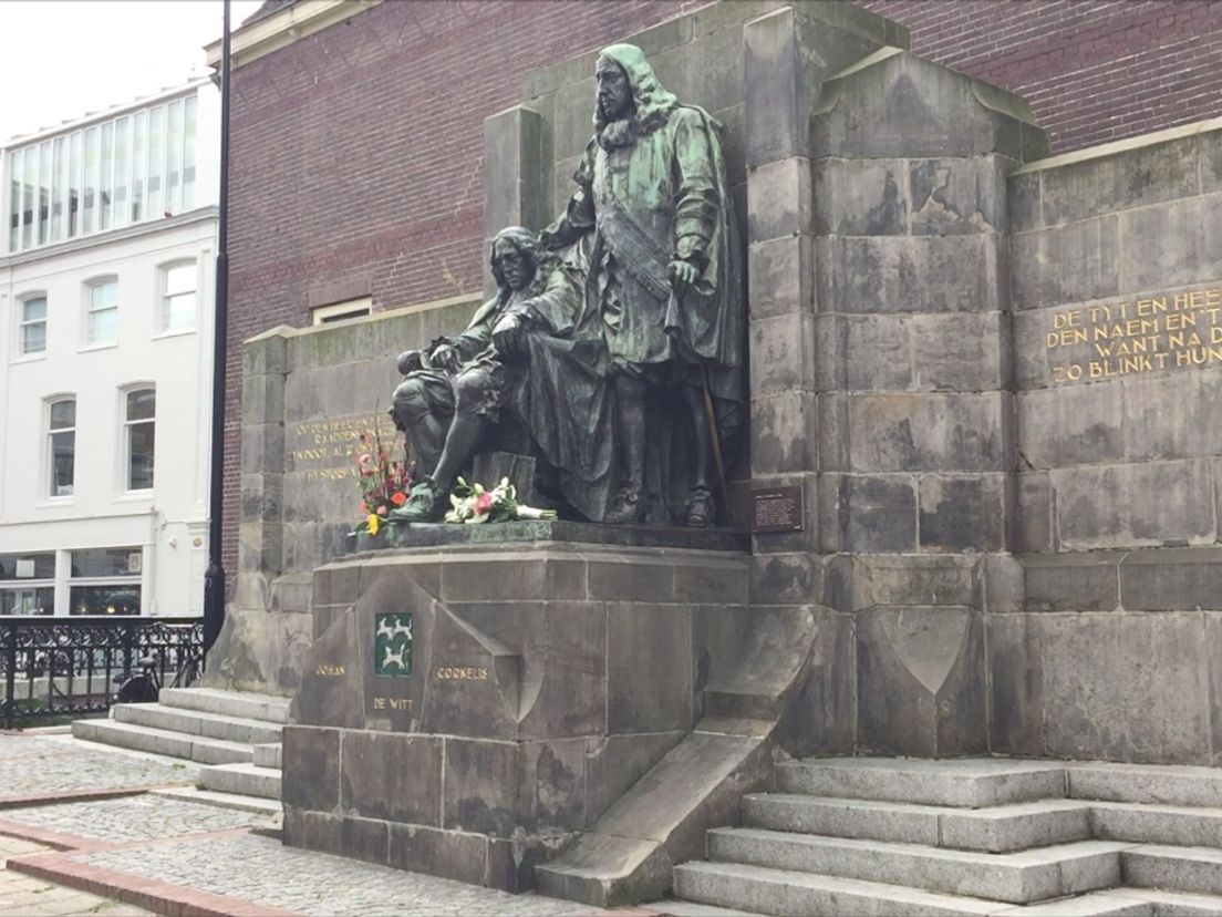 Dordt eert z'n beroemdste stadgenoten - Rijnmond