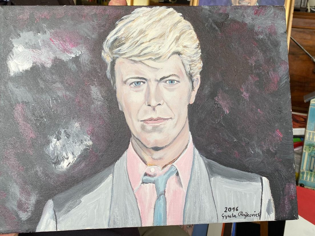 David Bowie, geschilderd door Rajkovics.