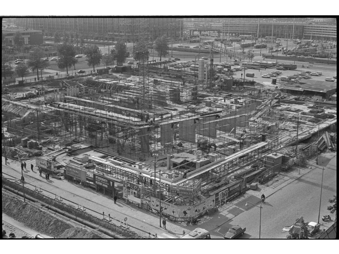 Bouw van De Doelen in 1963. Bron: Ary Groeneveld/Stadsarchief Rotterdam