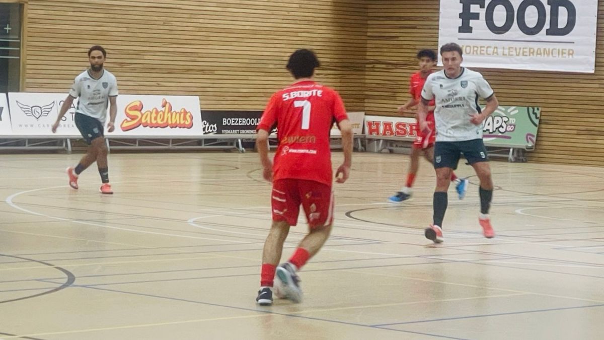 Yska Last schiet Futsal Groningen naar zege in kampioensgroep eredivisie