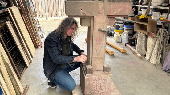 Is de restauratie van het omvergereden kruis in Valkenburg op tijd klaar? Home