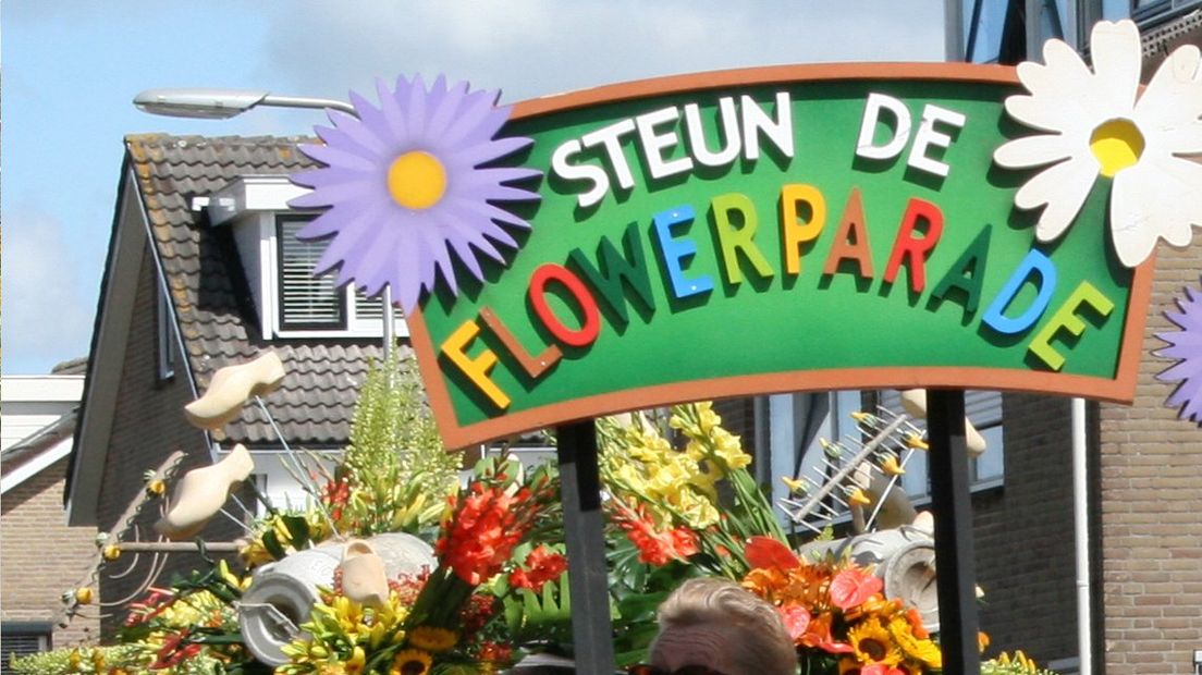 Flower Parade trekt door Rijnsburg