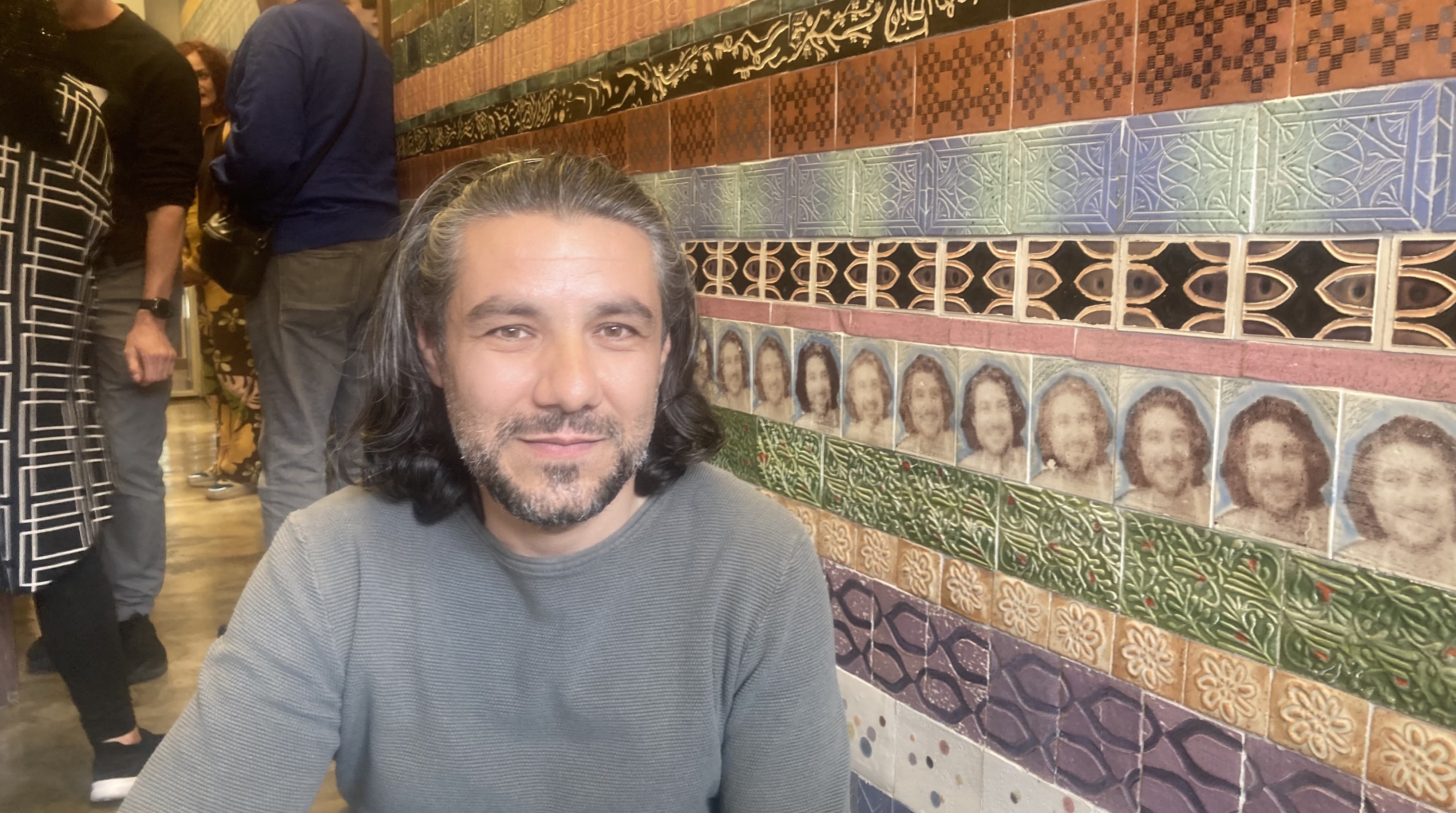 Middelburgse kerk houdt wake om Rezan hart onder de riem te steken: 'Het was ontroerend'