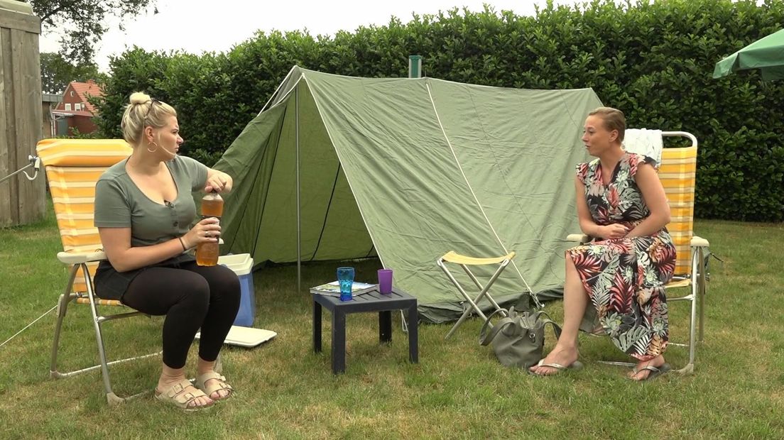 Anika en Ineke in 'Tuinesië' (Rechten: RTV Drenthe)