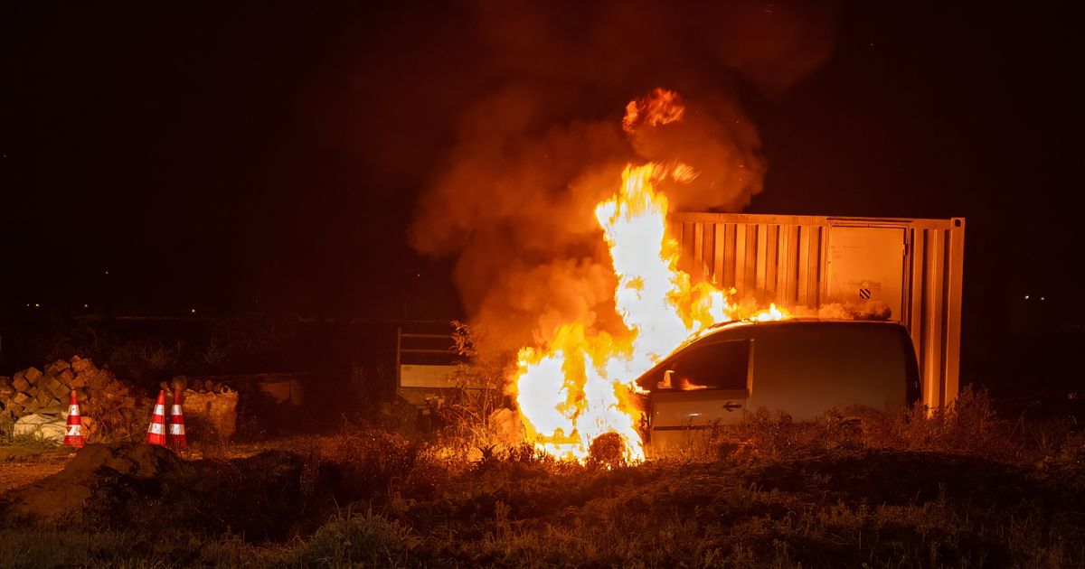 Jaguar Catches Fire While Driving in Mijdrecht