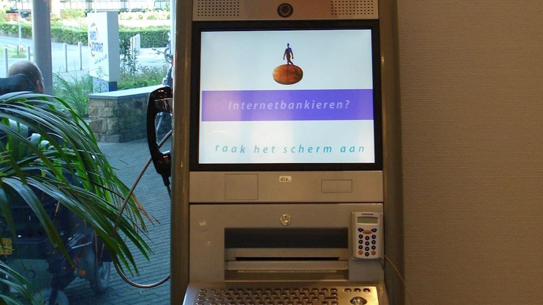 Pinautomaat voor De Eschpoort - Oost