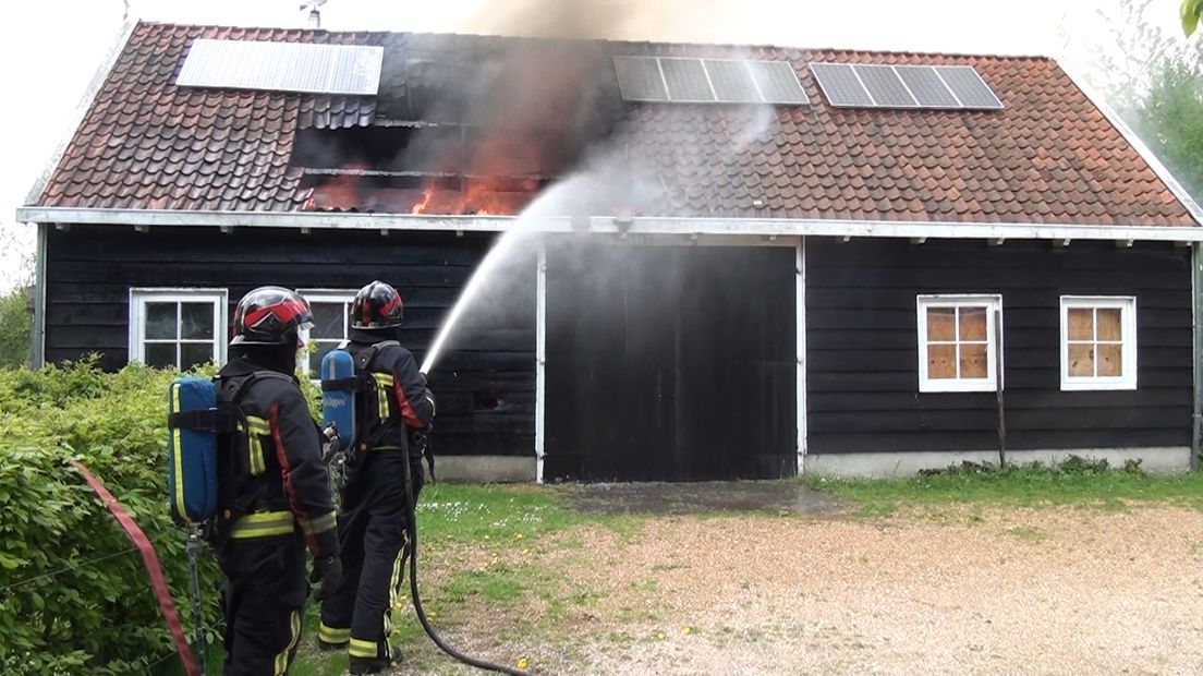 Goede installatie en onderhoud zijn essentieel om brand bij zonnepanelen te voorkomen