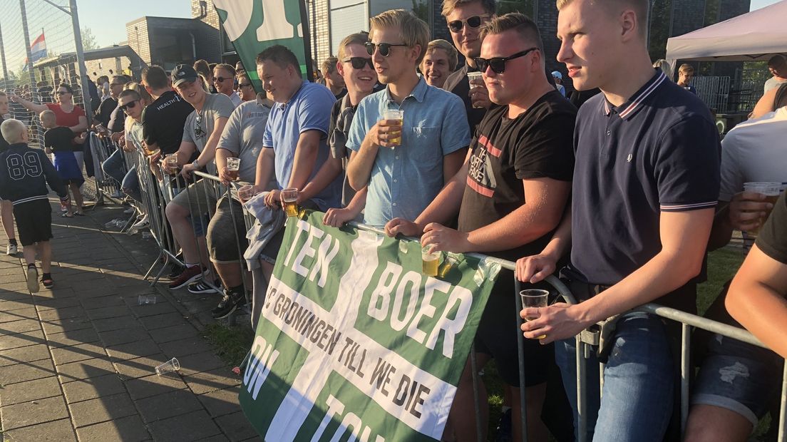 De inwoners van Ten Boer zijn trouwe FC Groningen supporters
