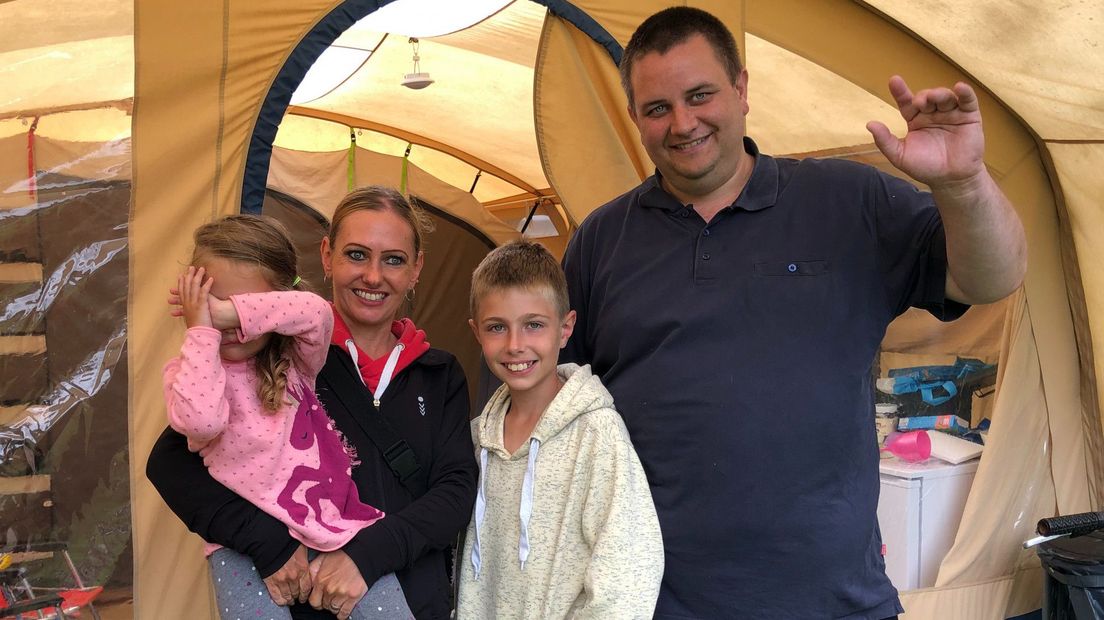 Familie Ek op de camping in Wassenaar