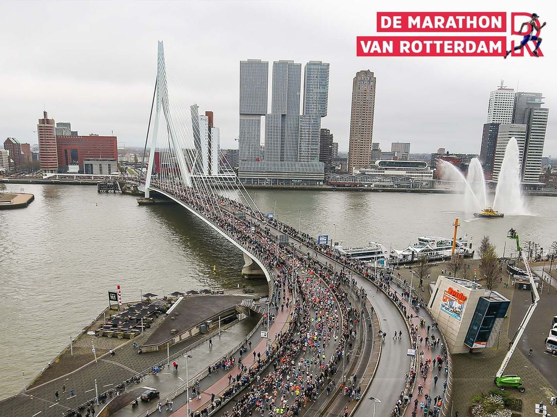 In natte en bewolkte omstandigheden ging de NN Marathon Rotterdam 2023 van start