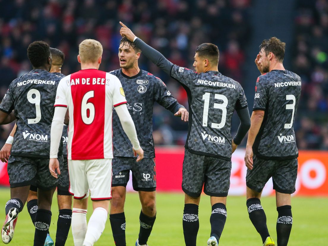 Sparta verliest in Johan Cruijf ArenA van Ajax.
