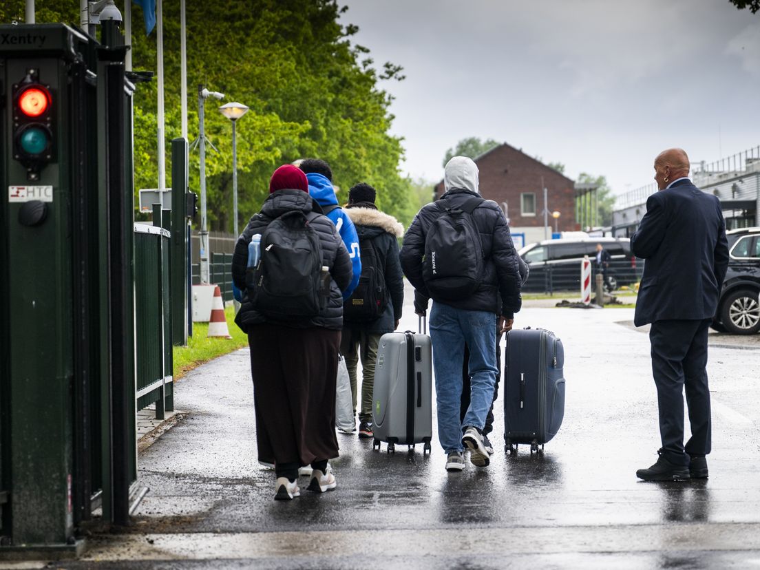 Roden volgt Gieten op als locatie voor noodopvang van asielzoekers uit overvol Ter Apel