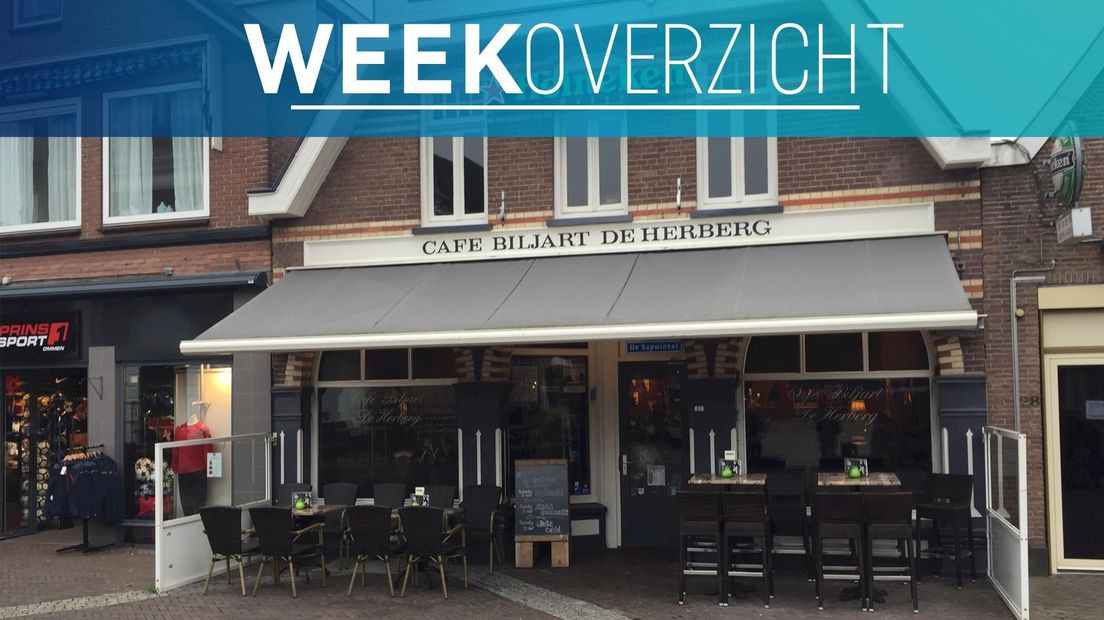 Deze week in het nieuws: Pijnlijke spelfout en bijzonder bezoek bij een café