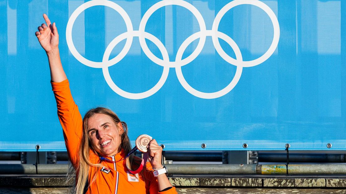 Marit Bouwmeester met haar bronzen medaille