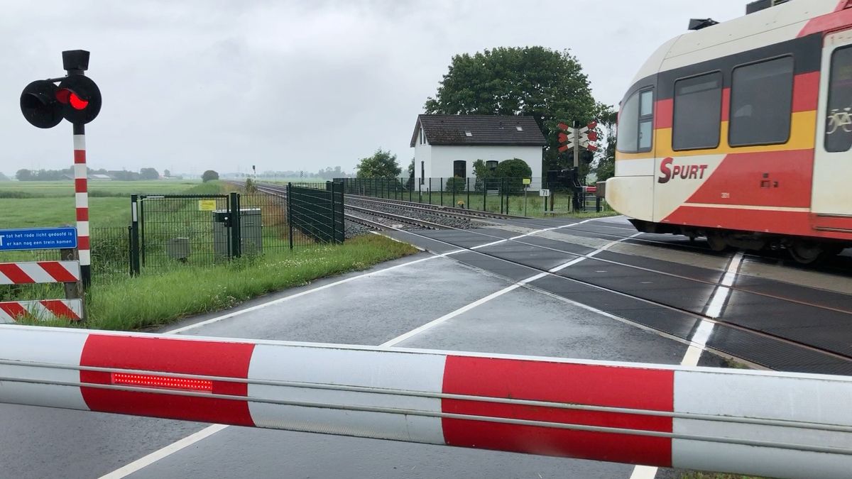 Familie Hendriks verruilt spoorweghuis voor hotel: ‘We zijn ons plekje kwijt’