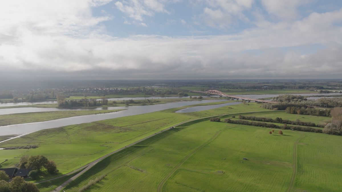 Monsterklus van 29 kilometer dijkversteviging tussen Zwolle en Olst kan beginnen