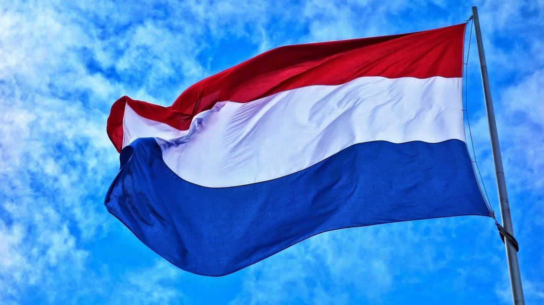 Inwoners van de gemeente Tynaarlo worden gevraagd om op 13 april de vlag uit te hangen (Rechten: pixabay.com)