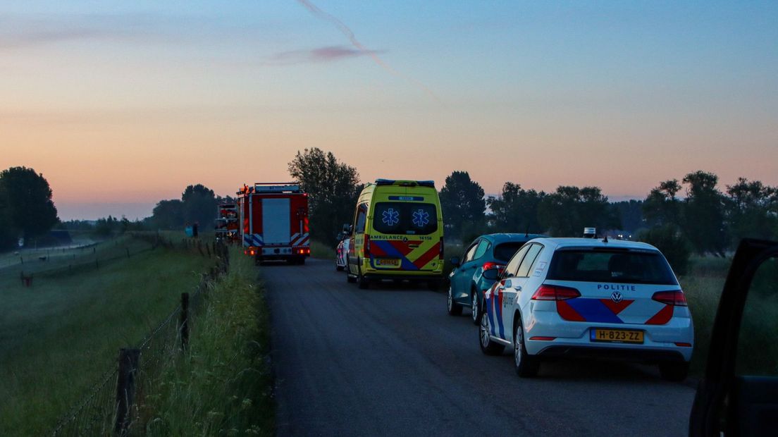 De hulpdiensten rukten groot uit naar de Lek in Schoonhoven