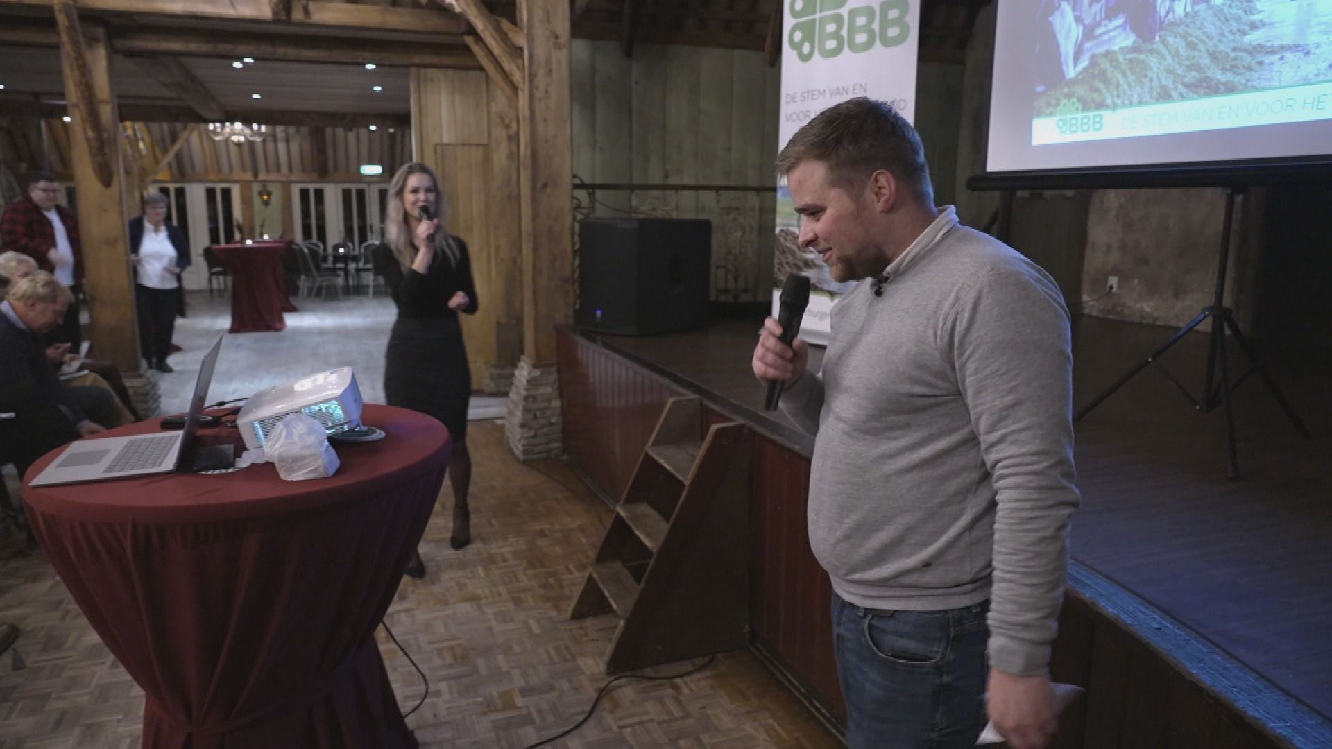 Femke Wiersma en Abel Kooistra op in gearkomste