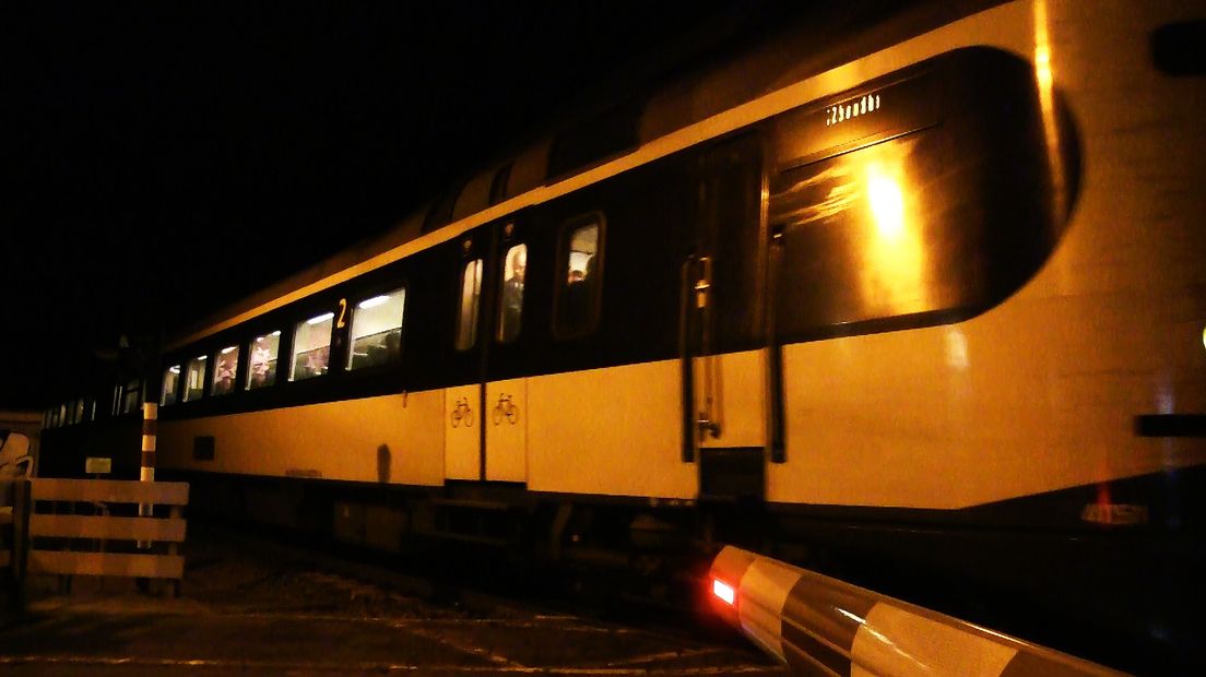 Trein botst tegen ree bij Meppel (Rechten: Persbureau Meter)