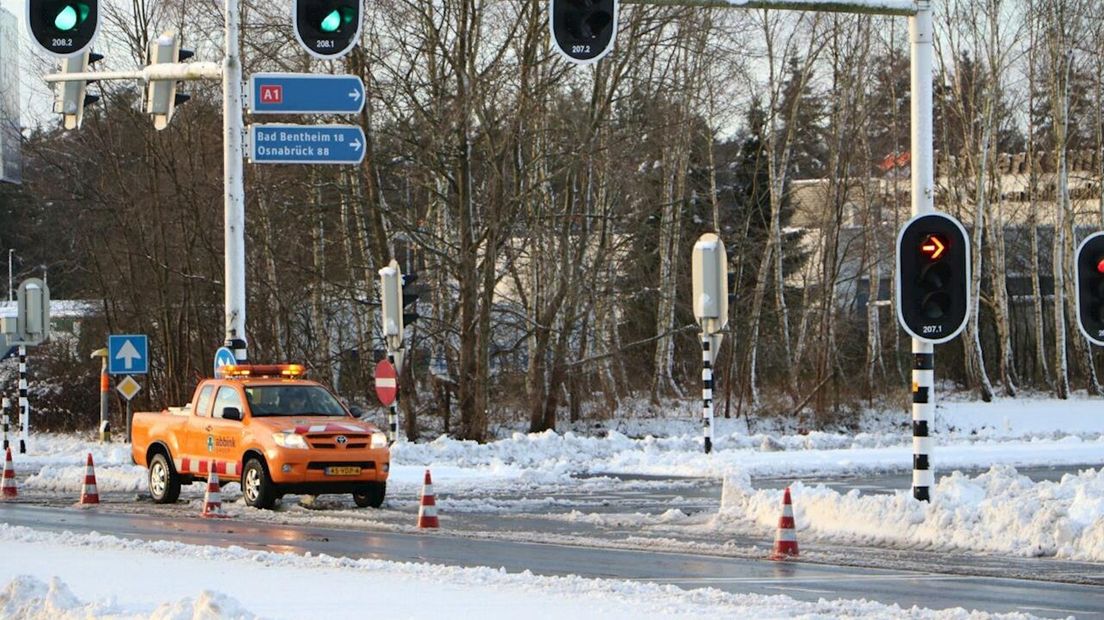 Opritten A1 afgesloten na ongeluk