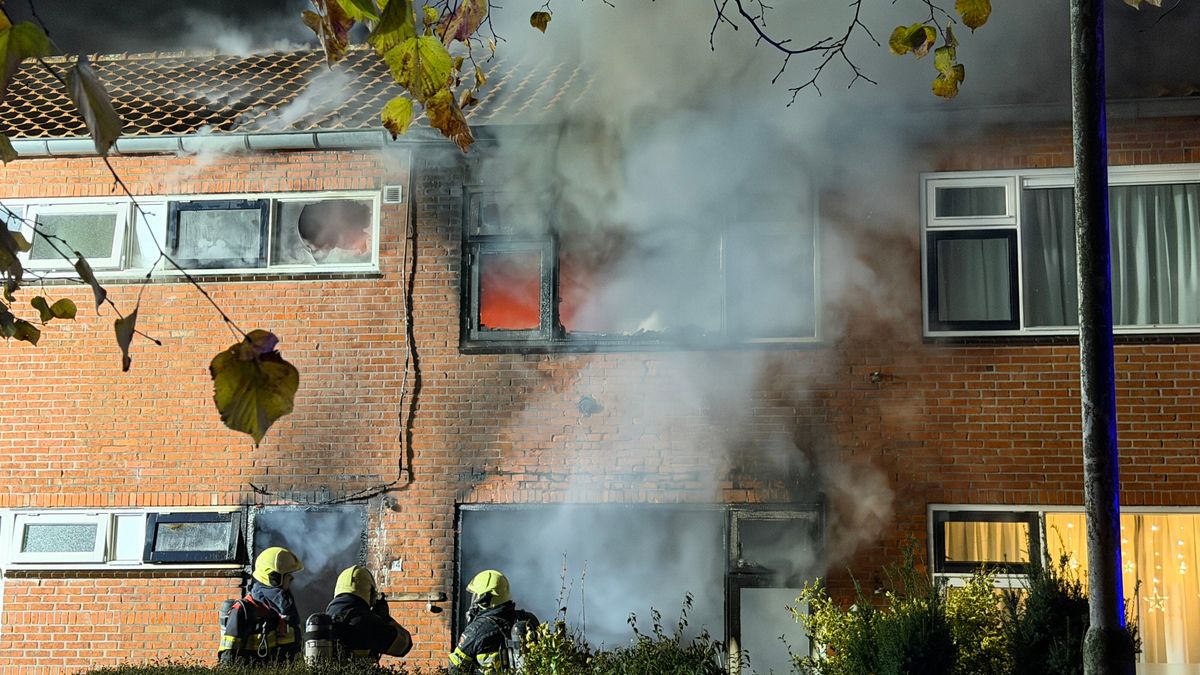 Woning Wolvega volledig verloren na grote brand