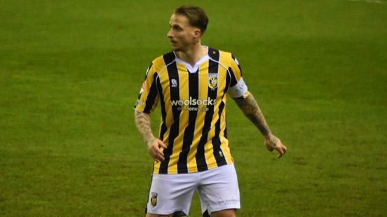 LIVE | Vitesse wil kans op periodetitel behouden door zege op Roda JC