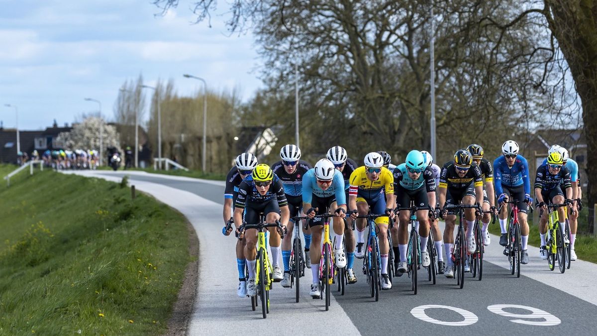 Wielrenner Van der Woude binnenkort semi-prof: 'Ik wilde niet voor het NK overstappen'