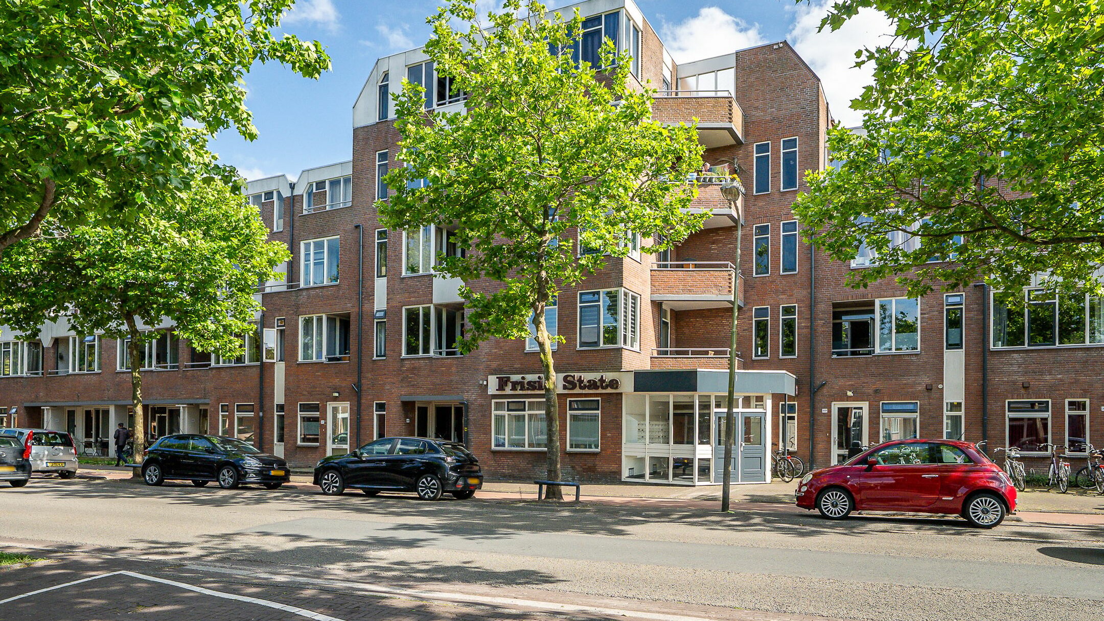 Yn de gruttere plakken kinst noch aardich wat appartemintsjes krije ûnder de twa ton