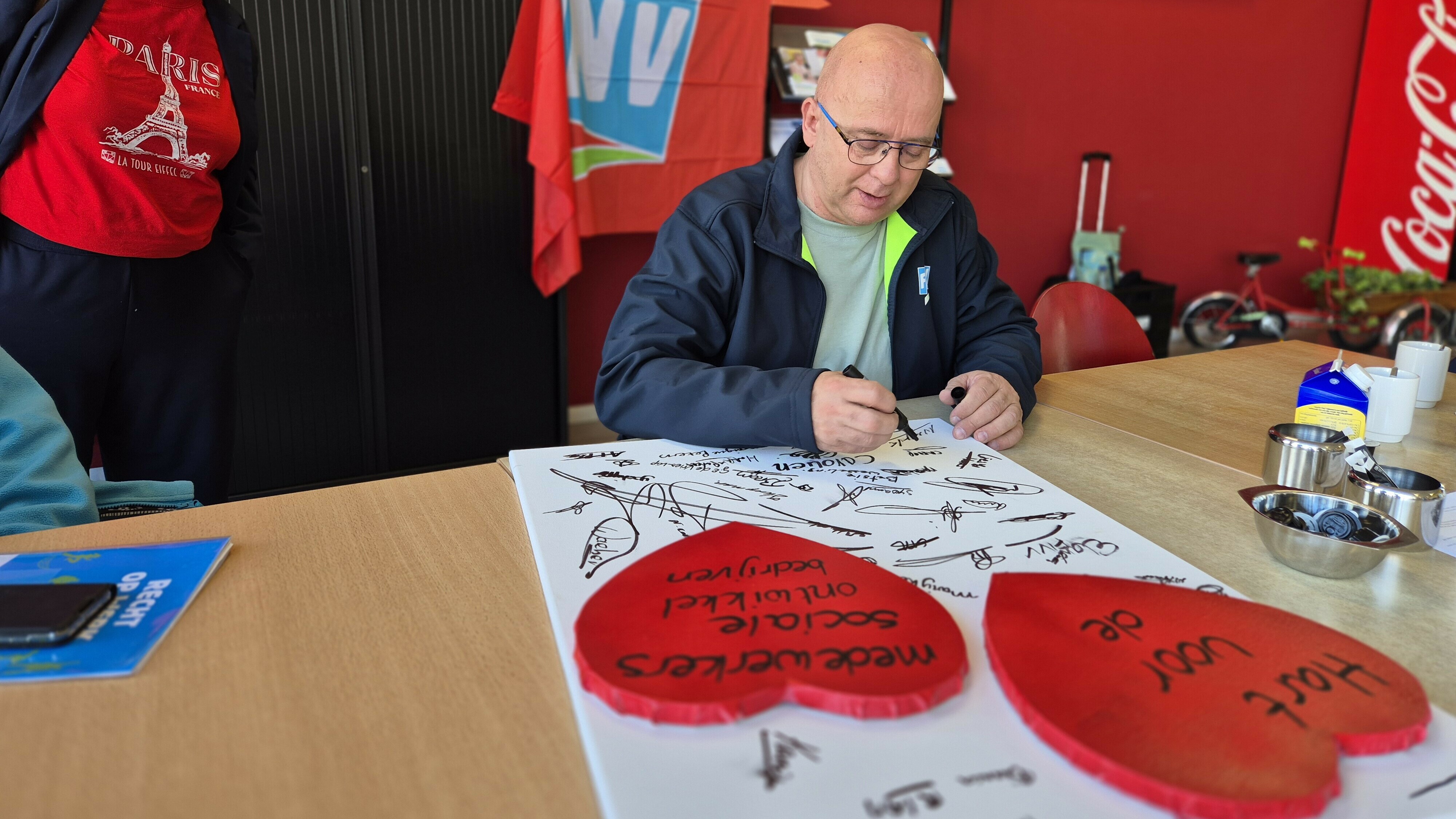 EMCO-groep staakt op 8 september tegen bezuinigingen sociale zekerheid en zorg