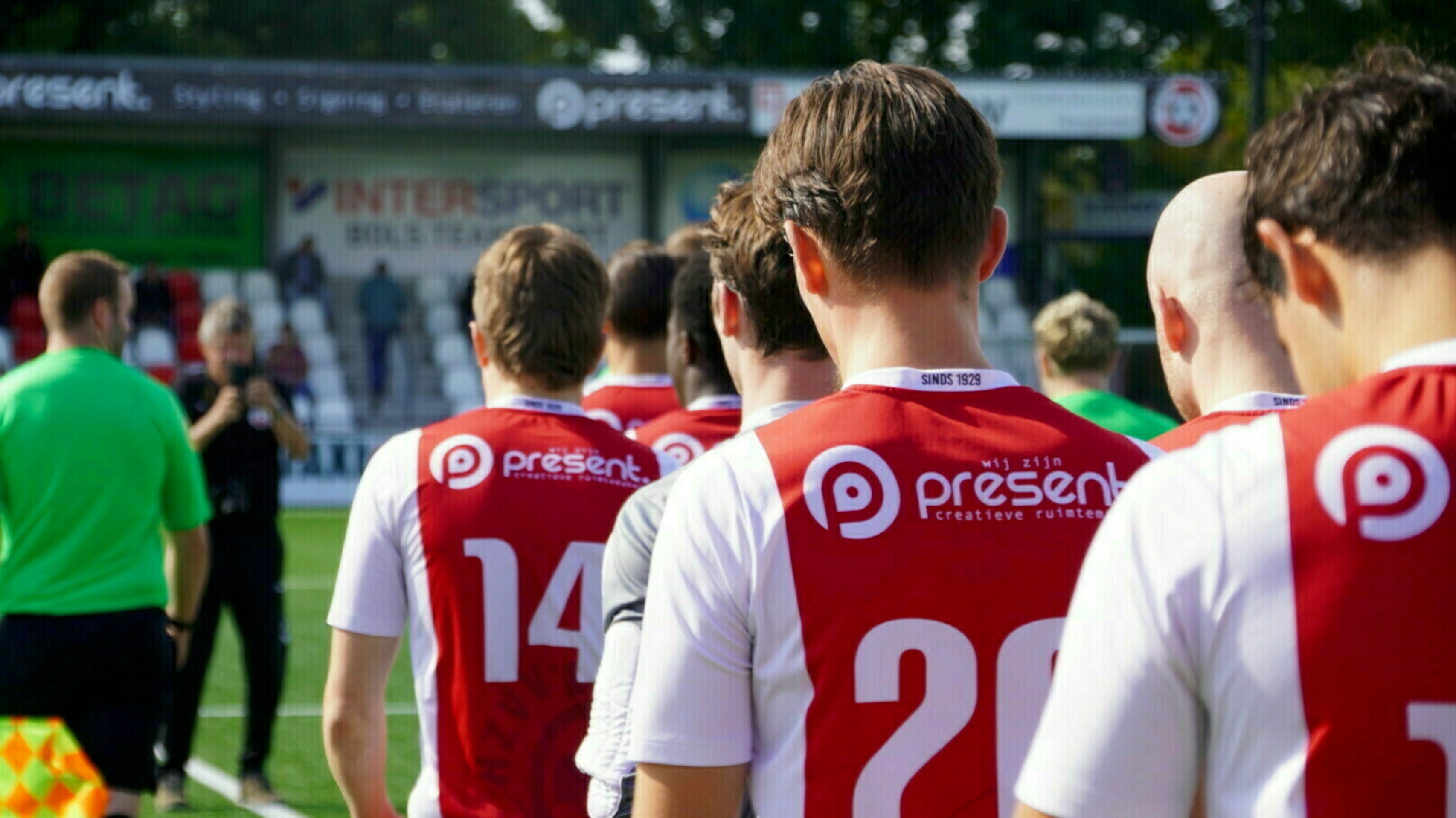 Zorgen nemen toe voor HZVV na nederlaag bij WHC: ‘We hebben er alles aan gedaan, maar het lukte niet’