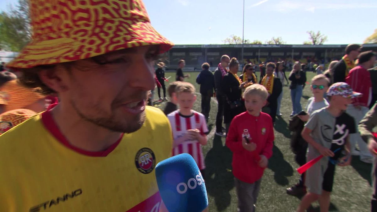 ROHDA Raalte-speler Thom Strijland na binnenhalen titel: 