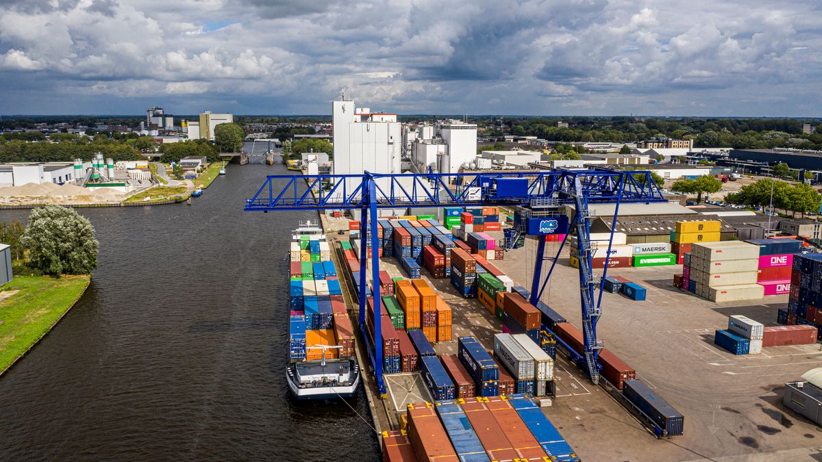 Teleurstelling over uitblijven investeringen in vaarweg en sluis: 'Maar dit is geen afstel'