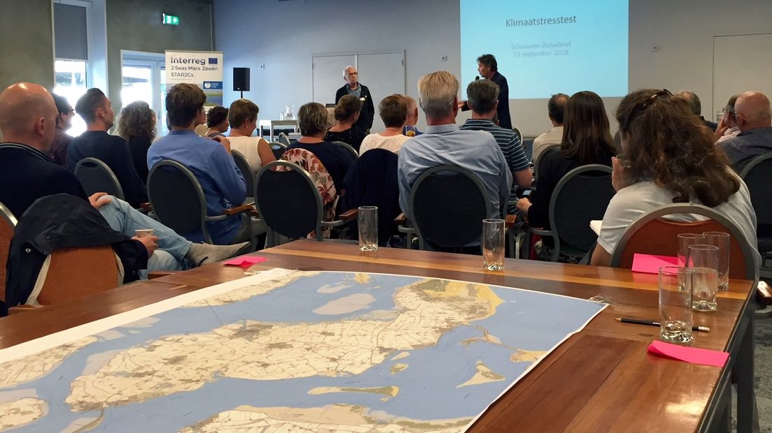 De klimaatstresstest van de gemeente Schouwen-Duiveland, in een hotel in Renesse