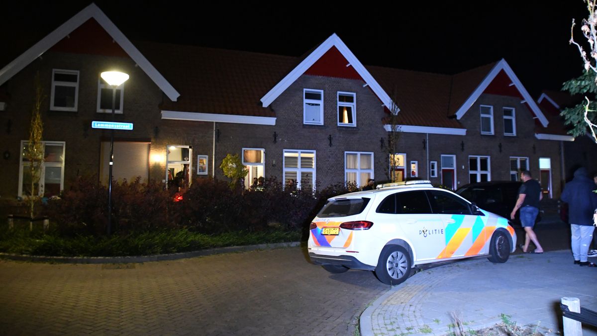 Bewoners Vlissingse straat schrikken wakker van harde knal