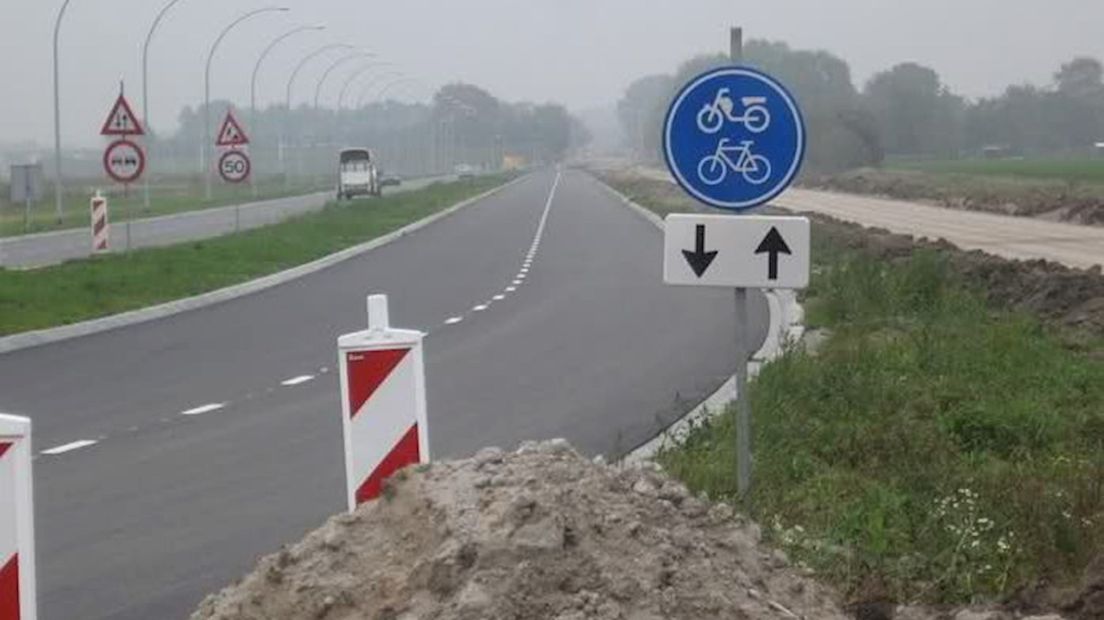 N764